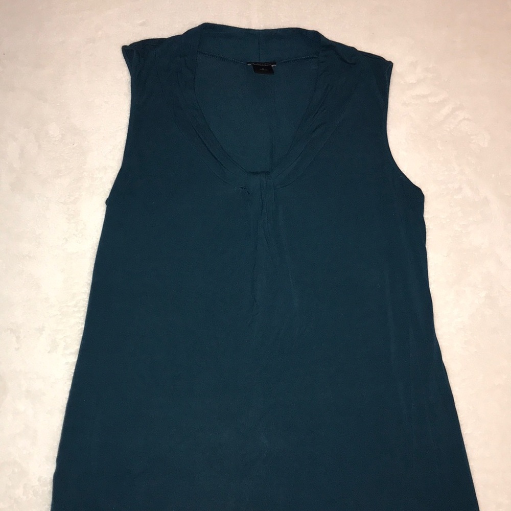 Ann Taylor Sleeveless tank.  Size Medium.